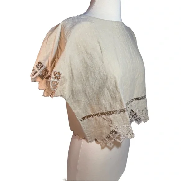 Vintage 1980’s Maurada Cream Dainty Crochet Flutter Sleeve Crop Top ✨Like New✨ - Picture 8 of 13